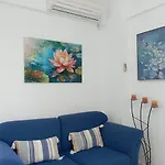 Apartment Water Lily By The Sea *