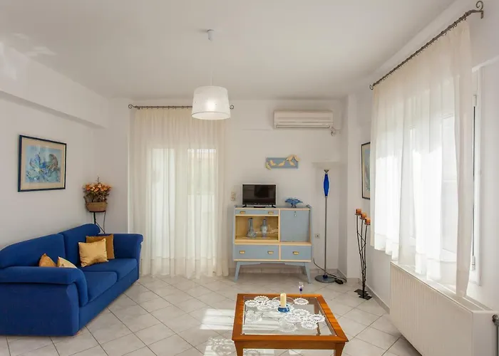 Water Lily By The Sea Apartment